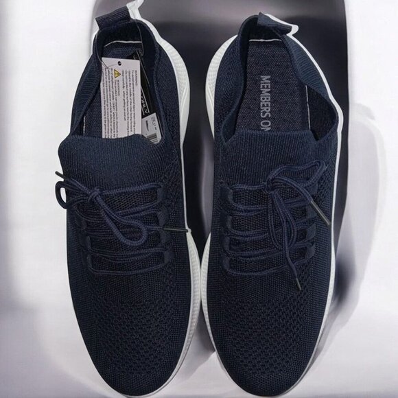 Members Only Light Weight Breathable Cross Trainers Cushioned Sole Navy NEW 10M - Picture 8 of 8